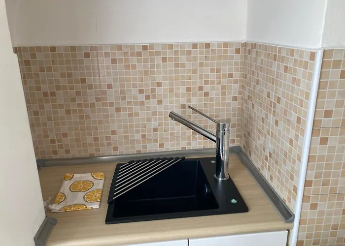 Daire Monolocale Con Ampio Terrazzo *